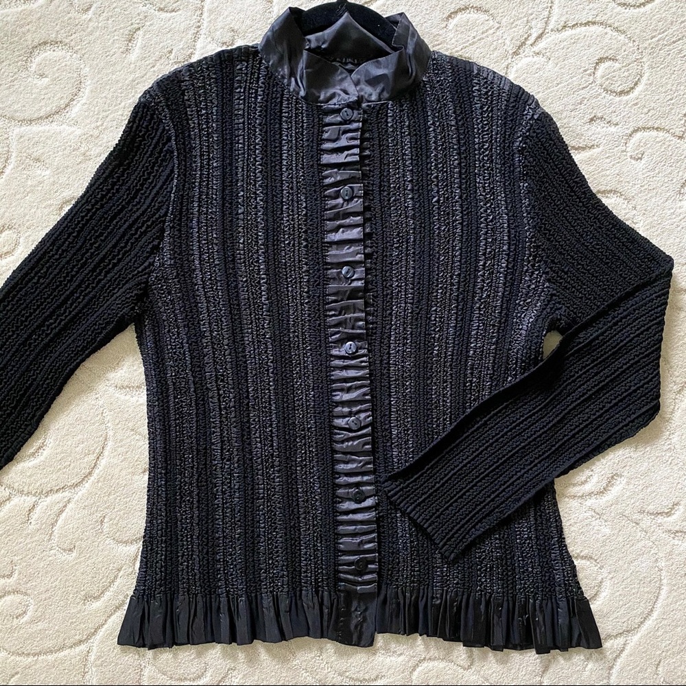 🌷HP🌷Crinkle Cardigan/jacket Black on Black